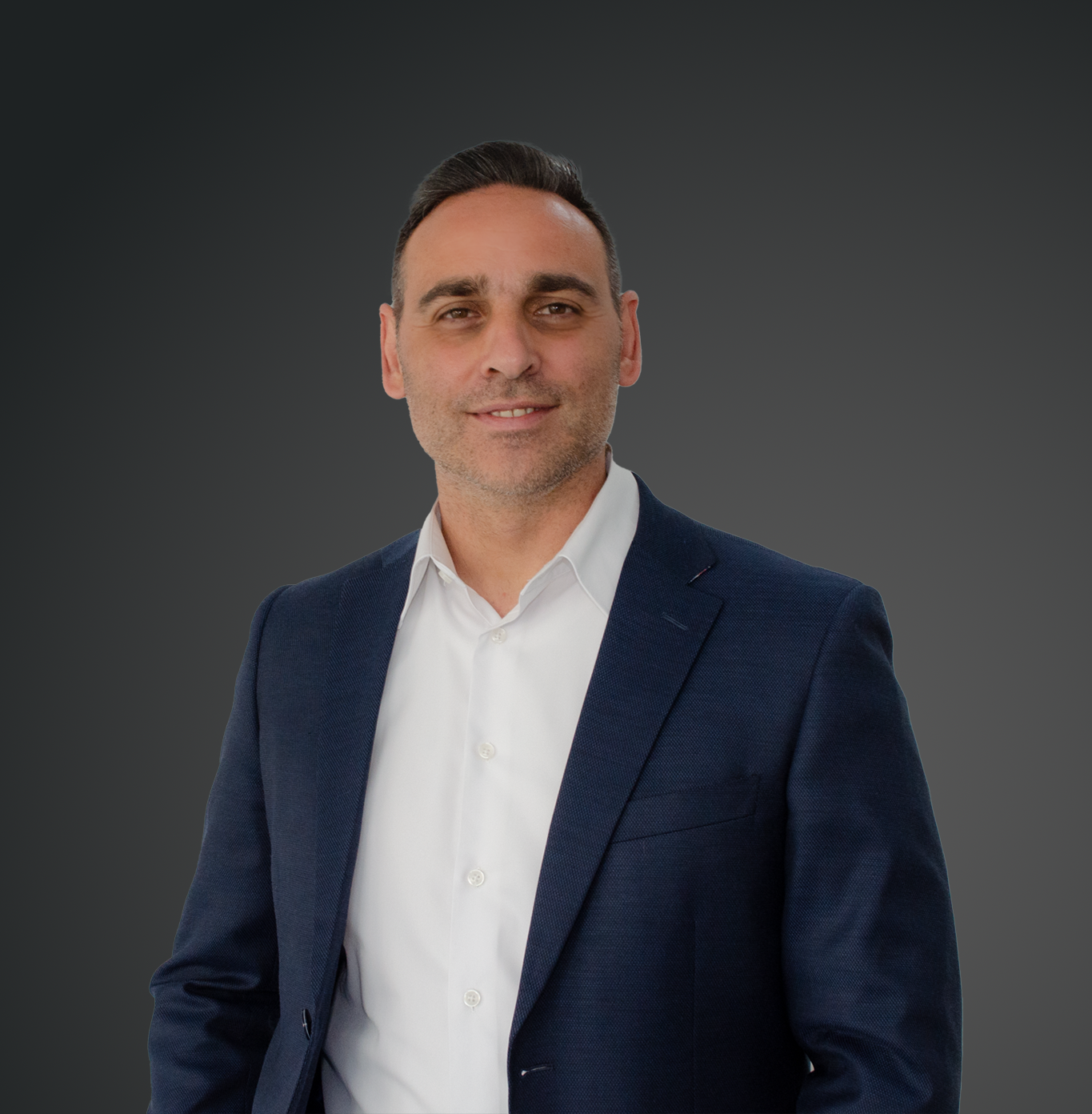 Nicos Ioannou portrait